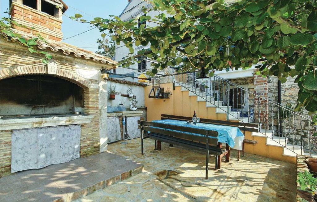 Mugeba 3 Bedroom Accommodation Porec Ngoại thất bức ảnh