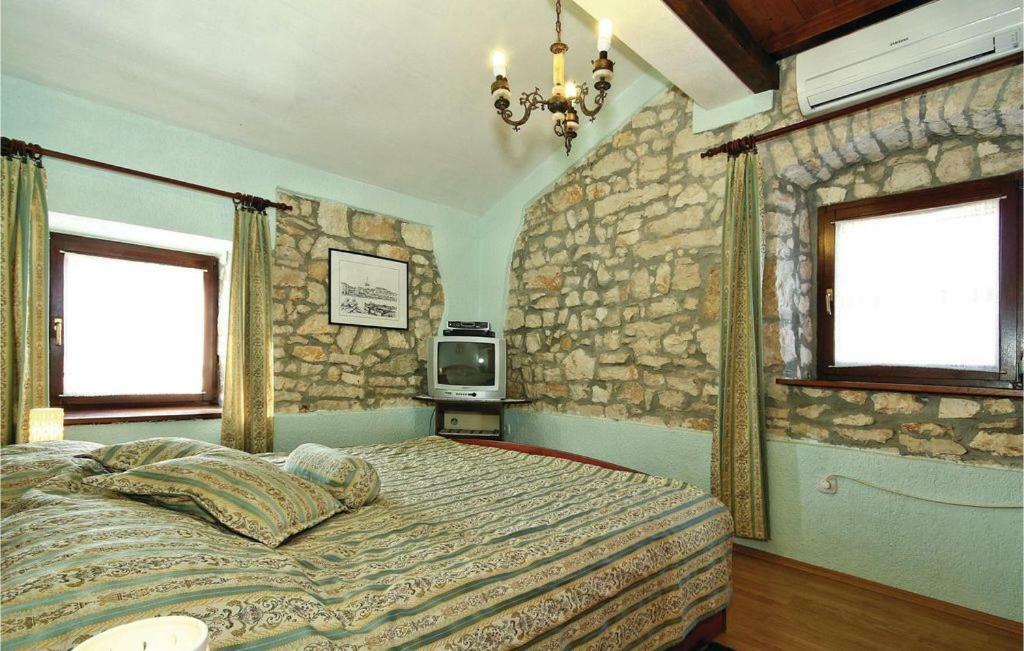 Mugeba 3 Bedroom Accommodation Porec Ngoại thất bức ảnh